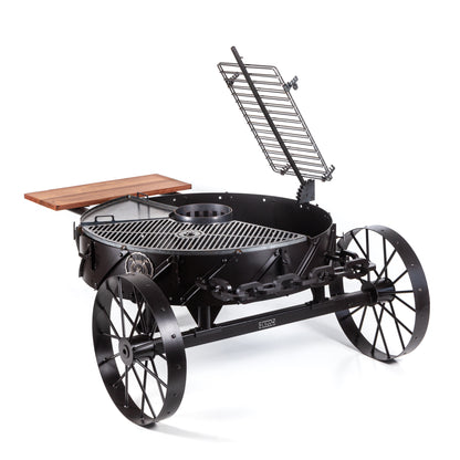 Rodeo PRO black, three-quarter front view showing the grill, griddle and brazier