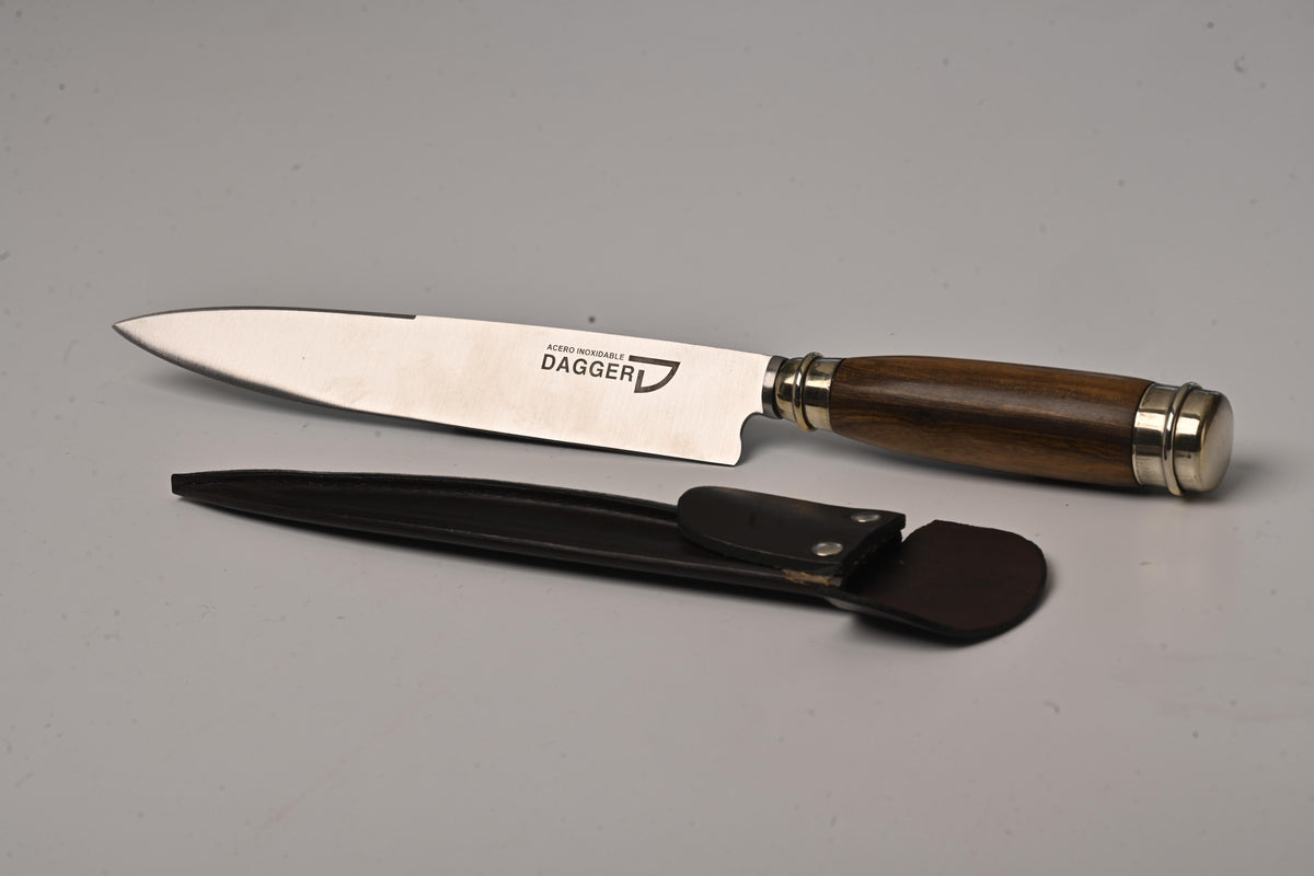Filo y Más 20 cm wood handle knife with nickel-silver rings and leather sheath