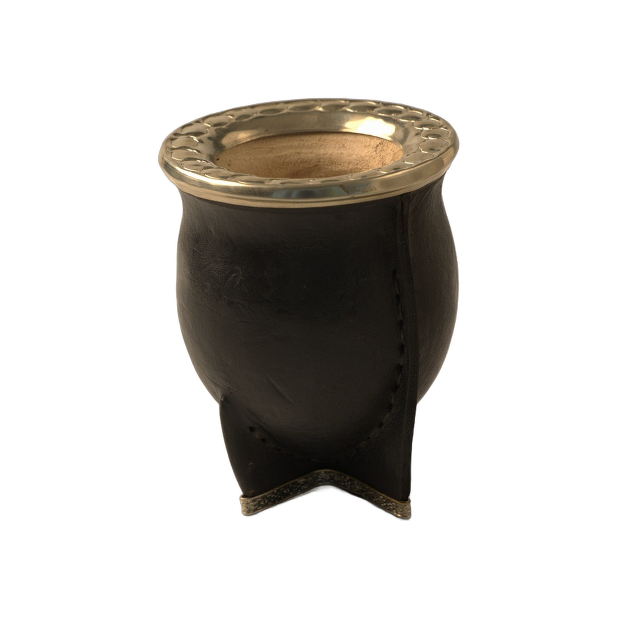 Leather-wrapped Camionero mate with decorated nickel-silver rim